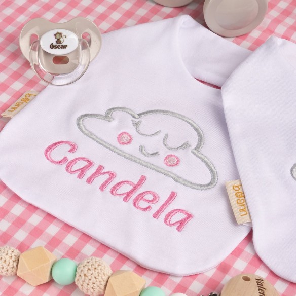 Babador Bordado Nuvem Rubor com Nome 02